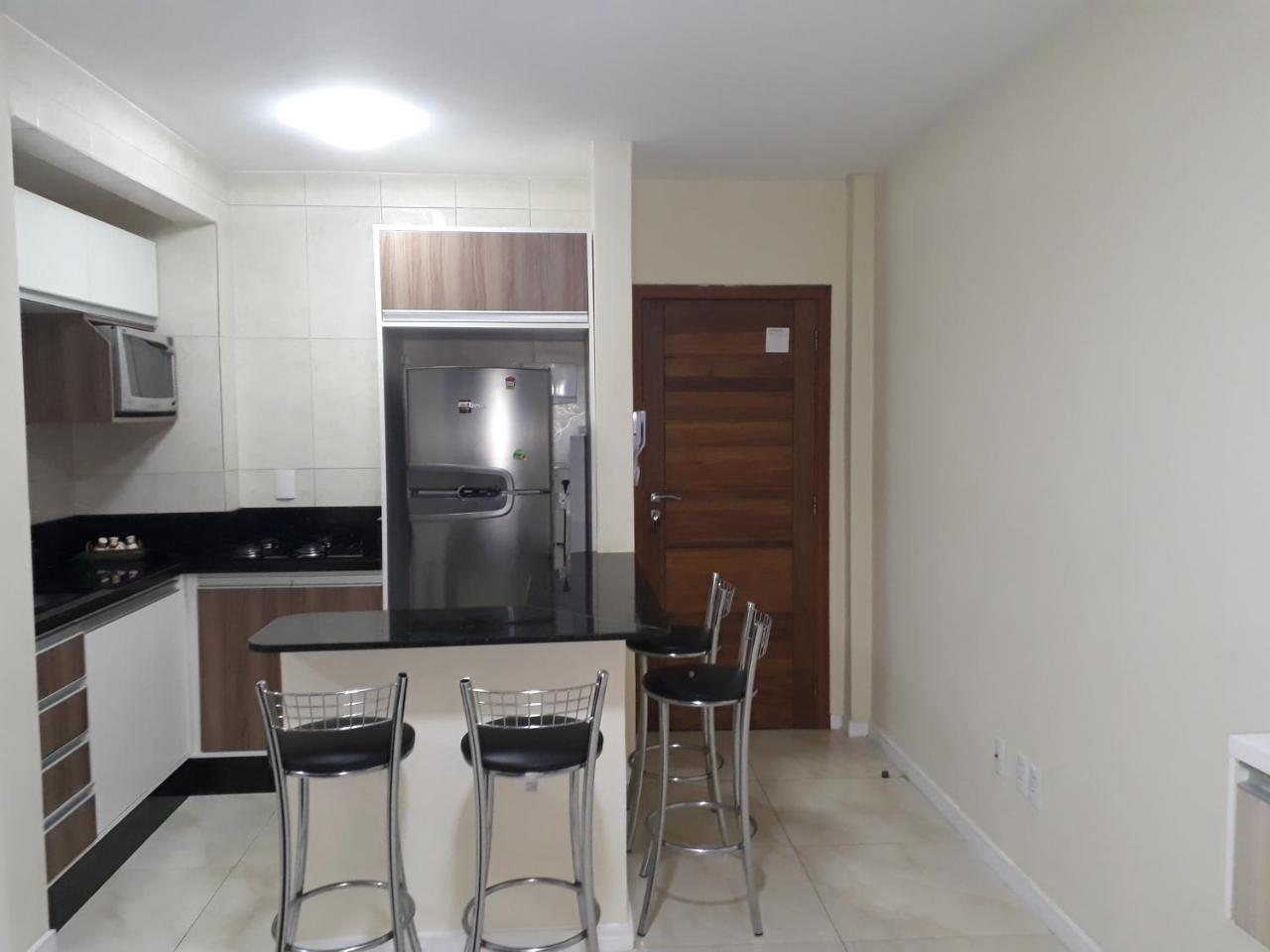 Otimo Apto. 180 Metros Da Praia Balneário Camboriú Exterior foto